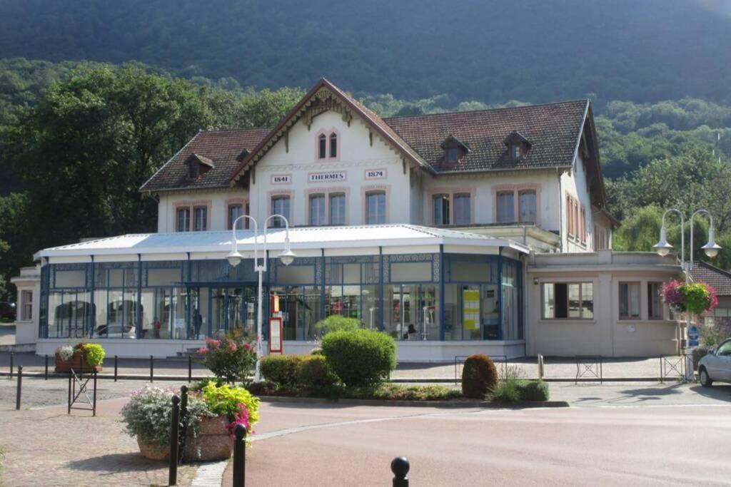 Zen Studio Les Thermes - Challes Centre - Parking Exterior photo